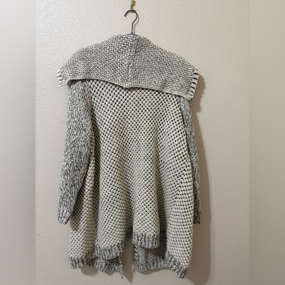 Roaman’s 1X 22/24 Plus Size Open Knit Cardigan Sweater Gray NWOT - Picture 6 of 8